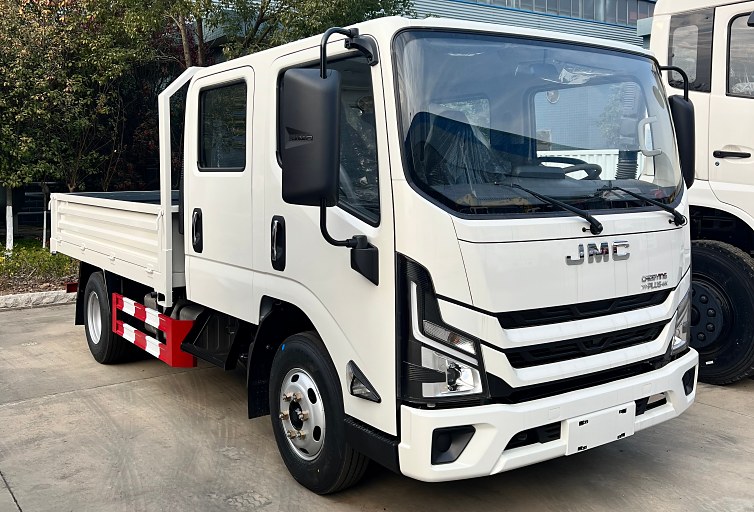 JIANGXI ISUZU 4.5t Dropside Cargo Truck (Double Cab)